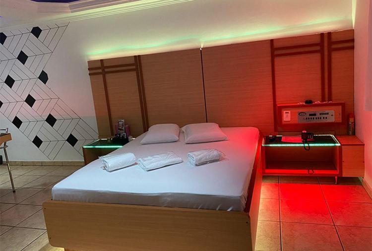 Motel 2000 Guarulhos Rom bilde